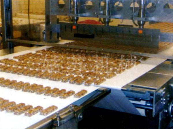 BAF200-800復合糖排自動成型機 